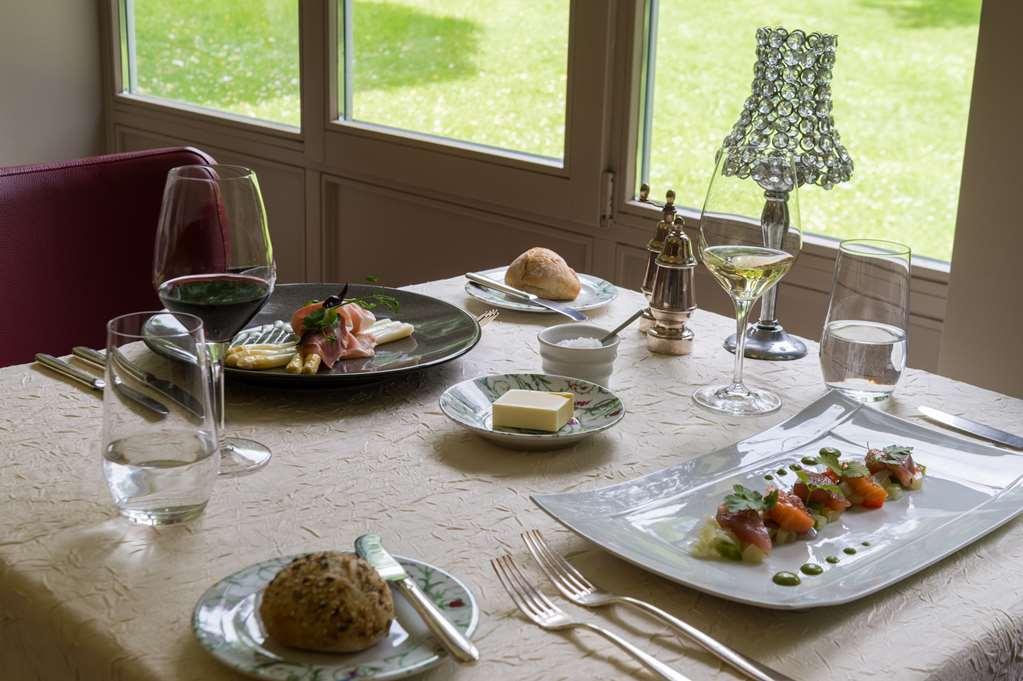 Moulin De Daverdisse Restaurant photo